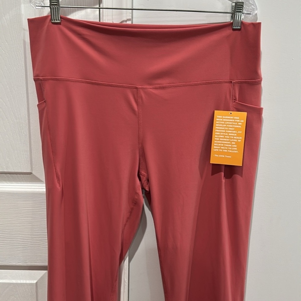 Avia Women's SoftSculpt Flare Leggings XXXL - Picture 3 of 12